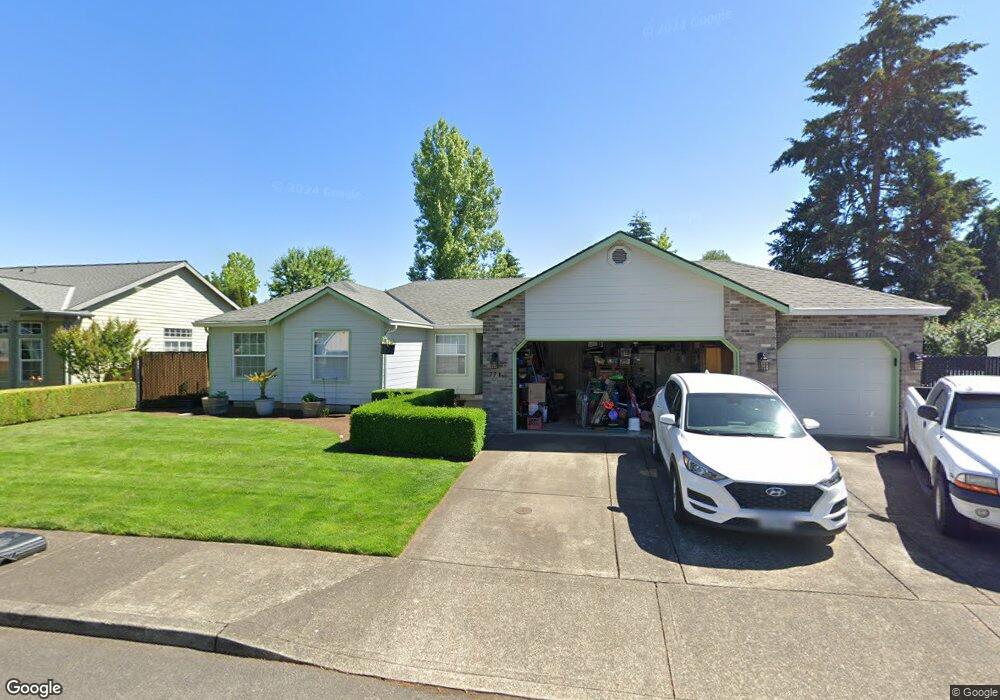 771 NE 17th Ave, Canby, OR 97013 - photo 1