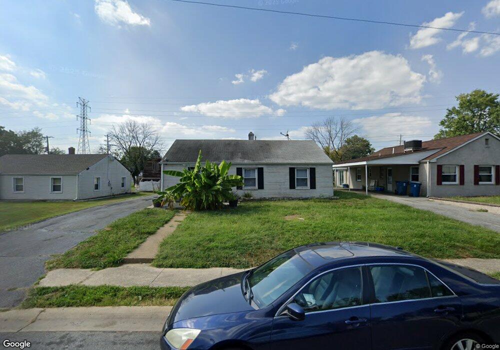 327 Martin Dr, New Castle, DE 19720 - photo 1