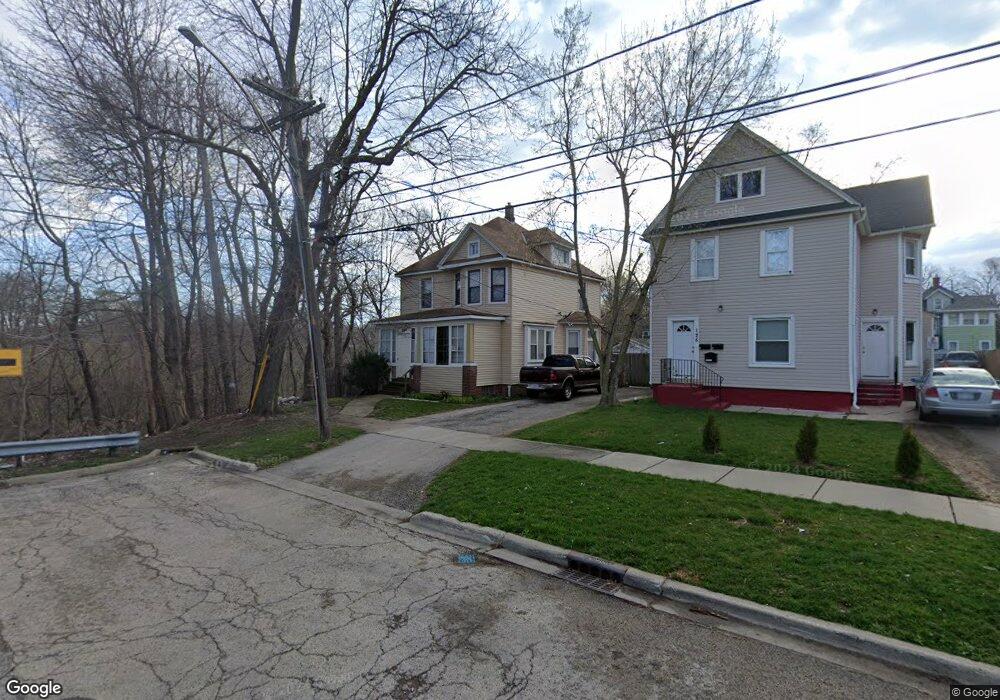 129 N Saint James St, Waukegan, IL 60085 - photo 1