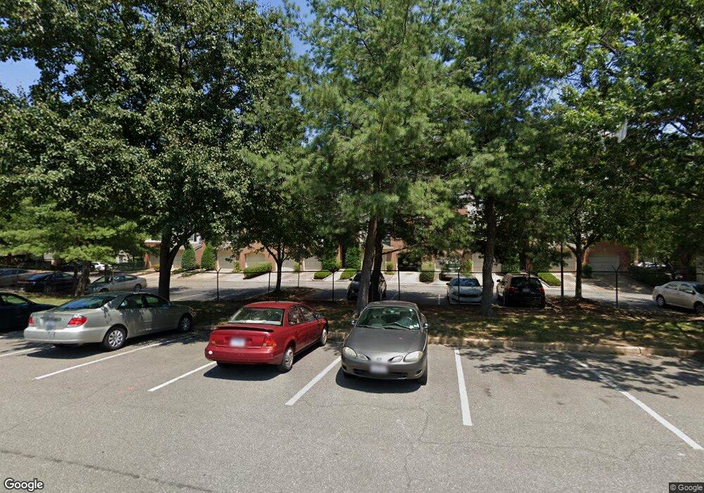 4672 Lawton Way unit 3, Alexandria, VA 22311 - photo 1