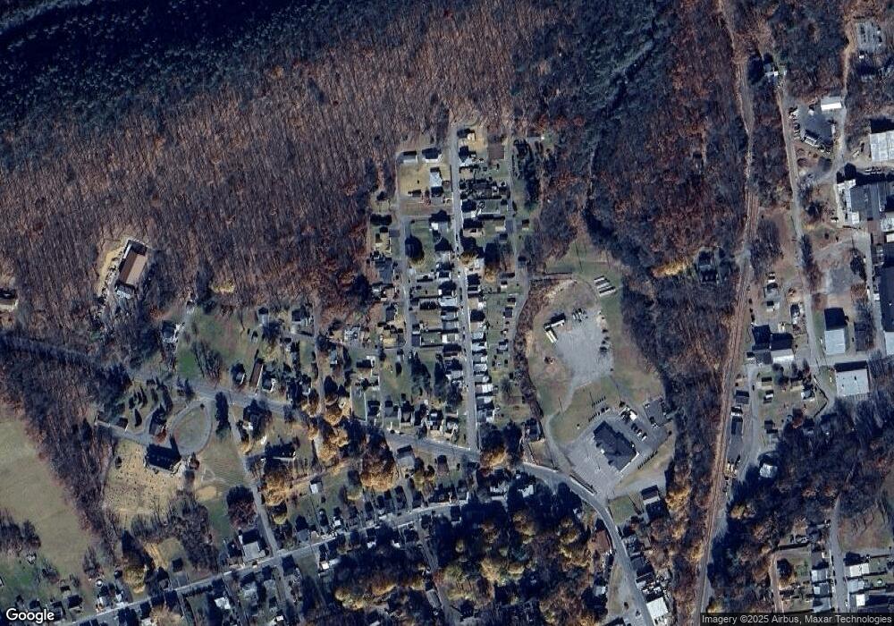 154 Lauderburn Ave, Weatherly, PA 18255 - photo 1