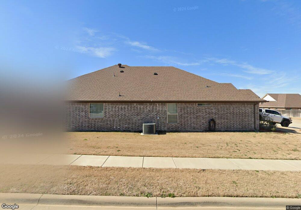 246 Jacinth Ln, Granbury, TX 76049 - photo 1