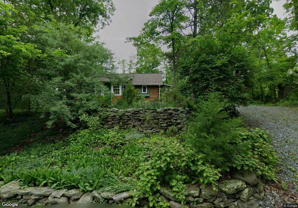 933 Cedar Dr, Newton, NJ 07860 - photo 1