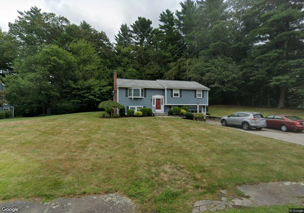 31 Hillside Cir, Hanover, MA 02339 - photo 1