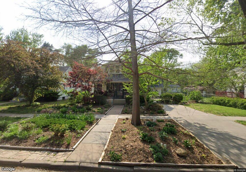 323 SW Franklin Ave, Topeka, KS 66606 - photo 1