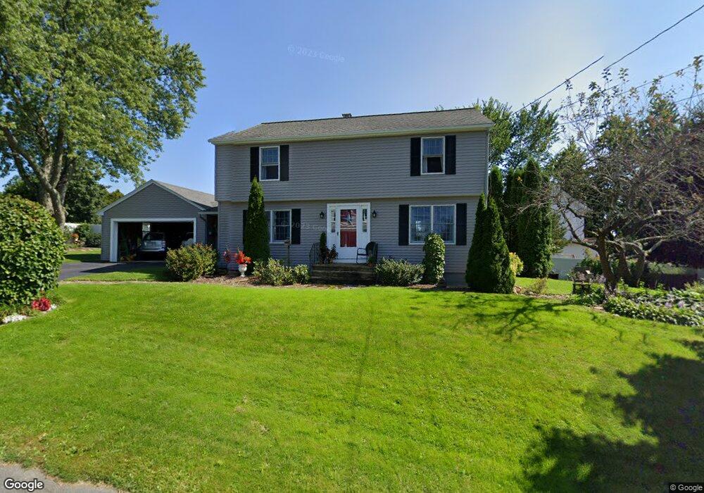 10 Franklin St, Spencer, MA 01562 - photo 1