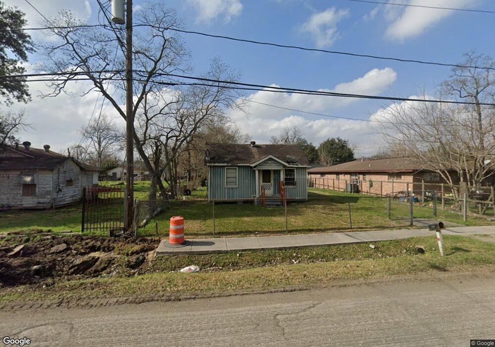 10551 Bentley St, Houston, TX 77093 - photo 1