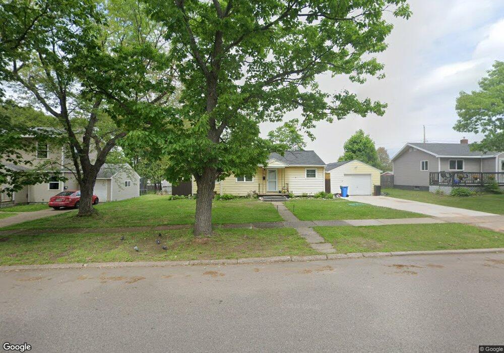 587 Elliot Ave, Ishpeming, MI 49849 - photo 1