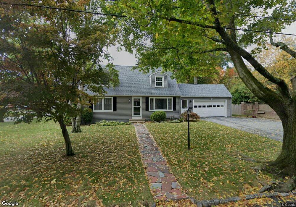 211 Brettonwoods Dr, Cranston, RI 02920 - photo 1