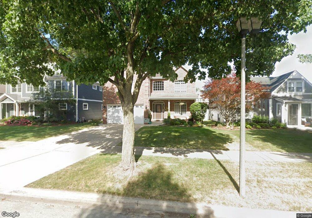 701 S Swain Ave, Elmhurst, IL 60126 - photo 1