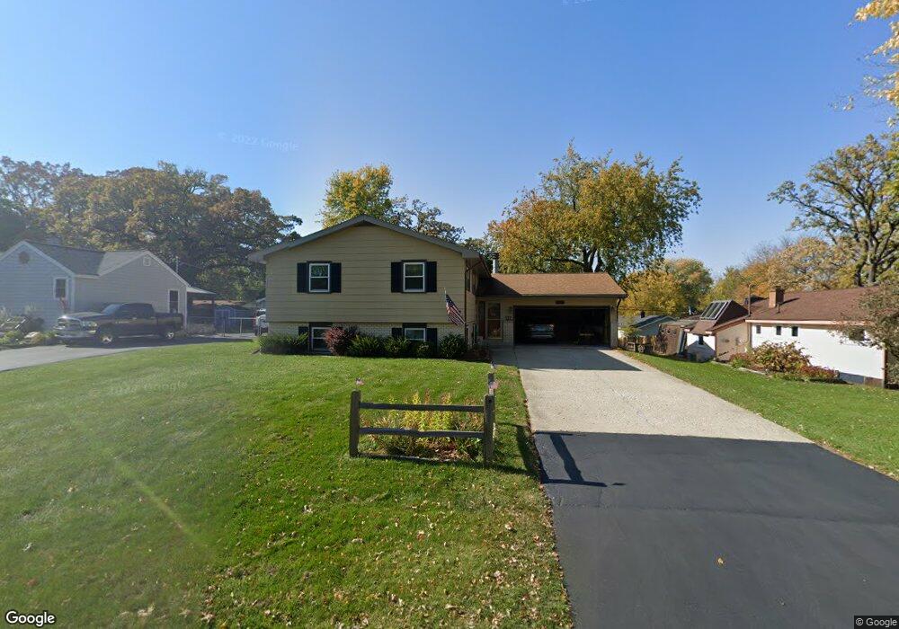 117 Wander Way, Lake In the Hills, IL 60156 - photo 1