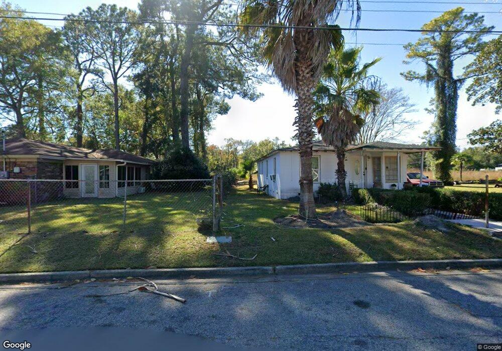 2243 Jurgensen St, Savannah, GA 31404 - photo 1