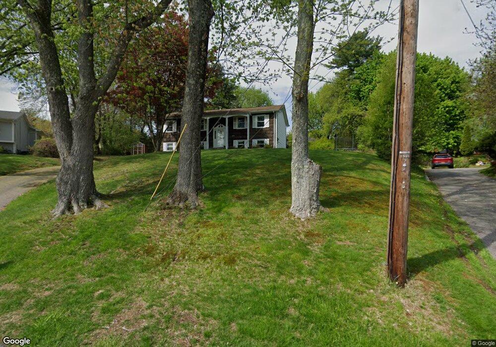 3173 Oakwood Ct, Yorktown Heights, NY 10598 - photo 1