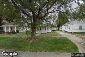 207 E 5th St, Hoisington, KS 67544