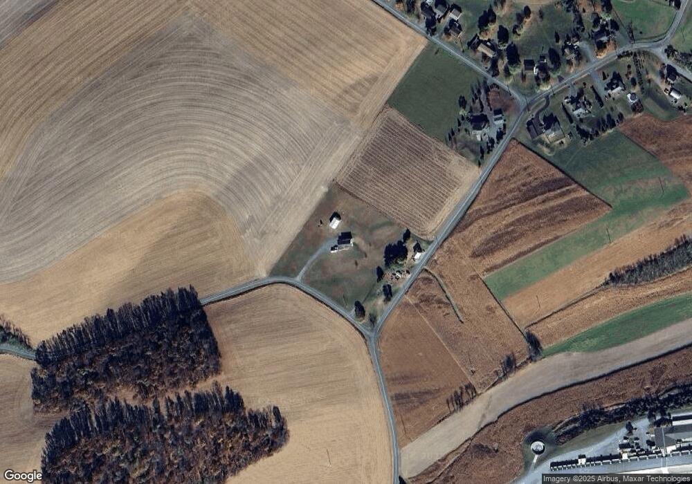 131 Gruber Rd, Lenhartsville, PA 19534 - photo 1