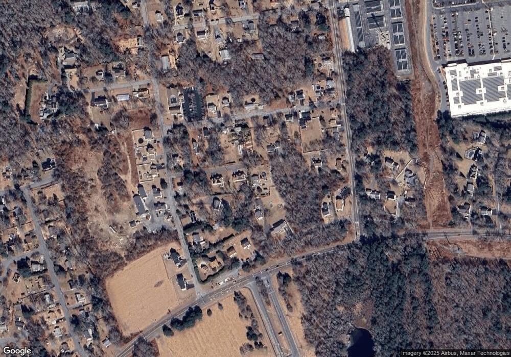 32 Barker St, Dartmouth, MA 02747 - photo 1