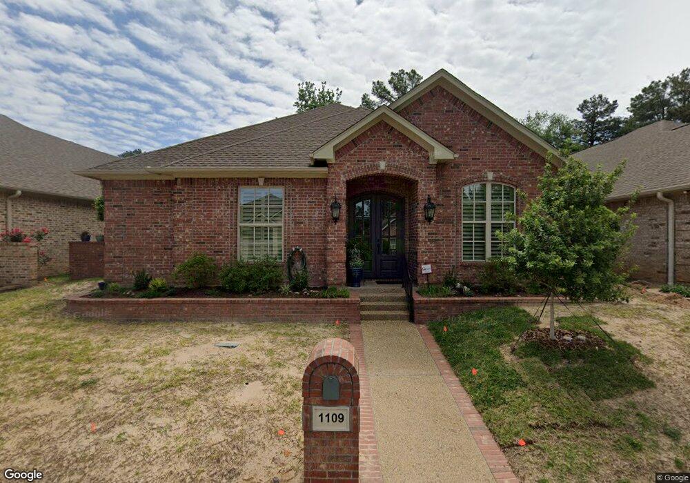 1109 Laurelwood Dr, Tyler, TX 75703 - photo 1