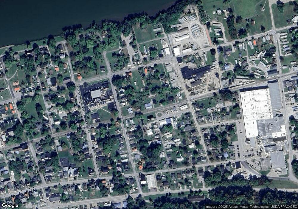 411 E 3rd St, Augusta, KY 41002 - photo 1