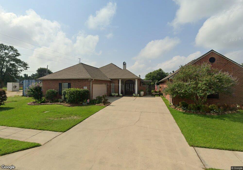 2805 N Locke Point Dr, Lake Charles, LA 70605 - photo 1
