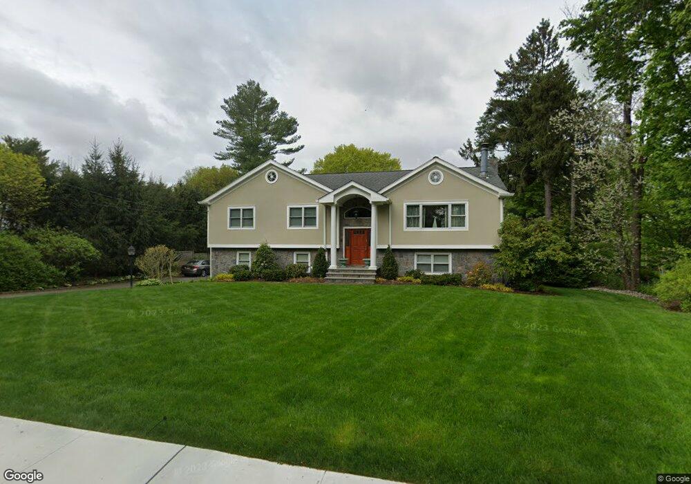 90 Tuttle Rd, Briarcliff Manor, NY 10510 - photo 1