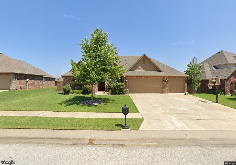 1704 E Fulton Place, Broken Arrow, OK 74012 - photo 1