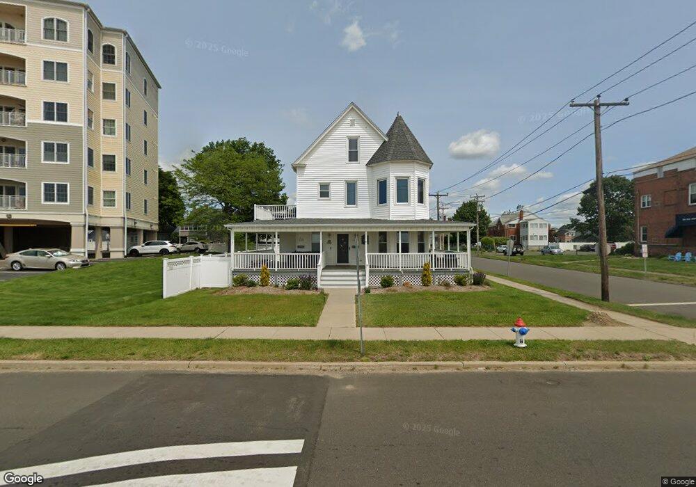 325 Beach St, West Haven, CT 06516 - photo 1