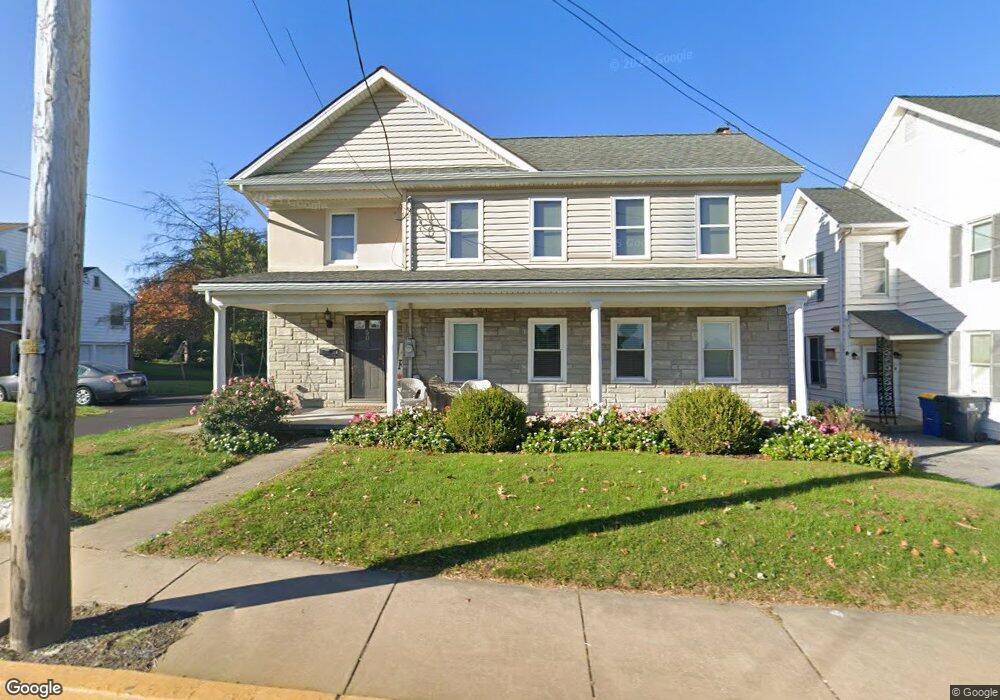 50 N Railroad Ave, New Holland, PA 17557 - photo 1