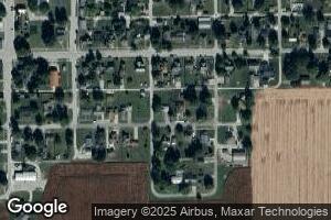 402 E Earl St, Chalmers, IN 47929