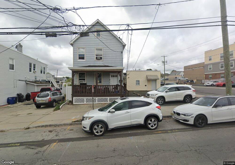 325 Pershing Ave, Carteret, NJ 07008 - photo 1