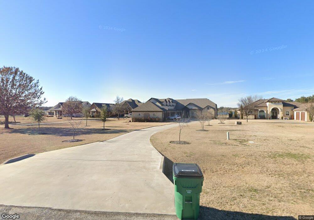 1810 W Emerald Bend Ct, Granbury, TX 76049 - photo 1
