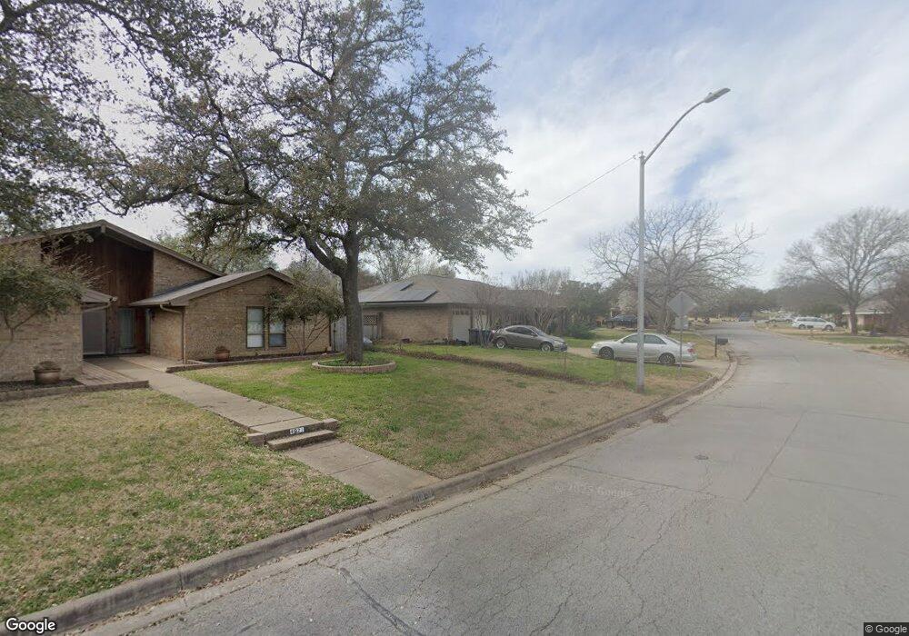 4025 Alava Dr, Fort Worth, TX 76133 - photo 1