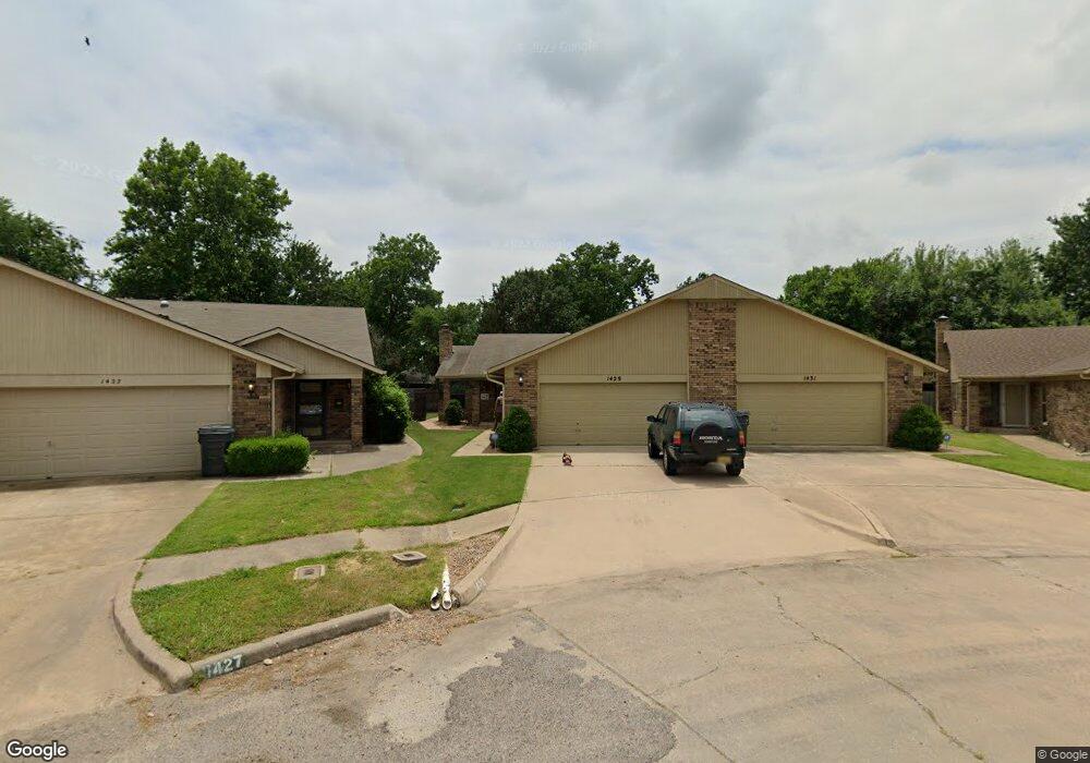 1429 Windsor Dr, Ardmore, OK 73401 - photo 1