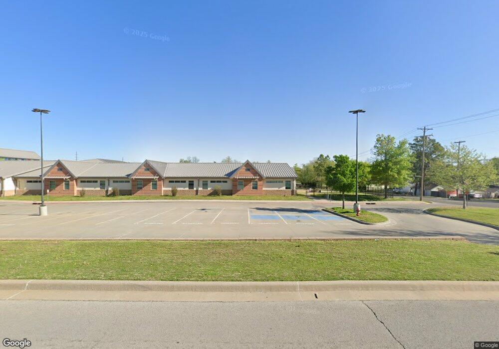 1238 E Hobson Ave, Sapulpa, OK 74066 - photo 1