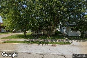 302 N Chestnut St, Wenona, IL 61377