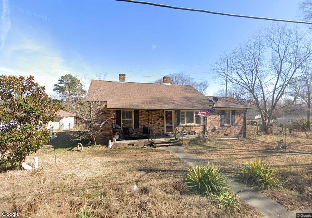 303 Parkview St, Clover, SC 29710 - photo 1