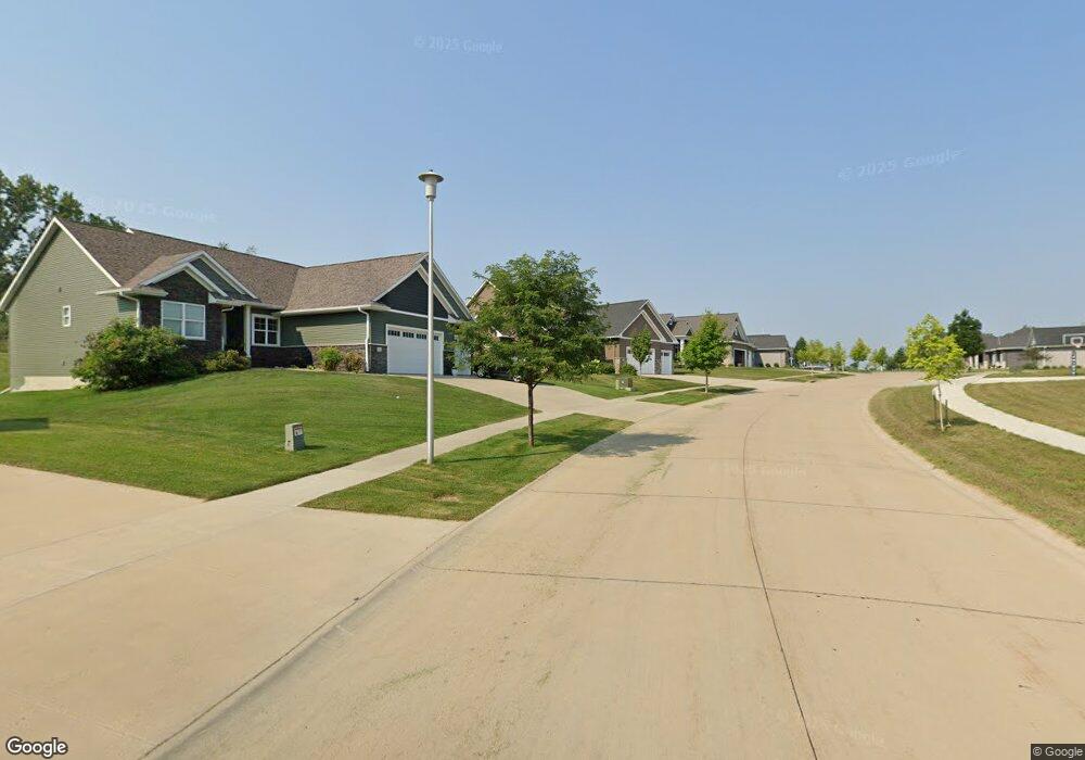 6311 River Pkwy NE, Cedar Rapids, IA 52411 - photo 1