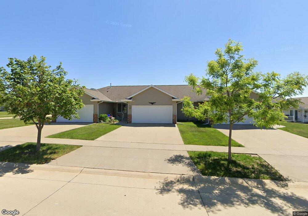 3503 Banar Dr SW, Cedar Rapids, IA 52404 - photo 1