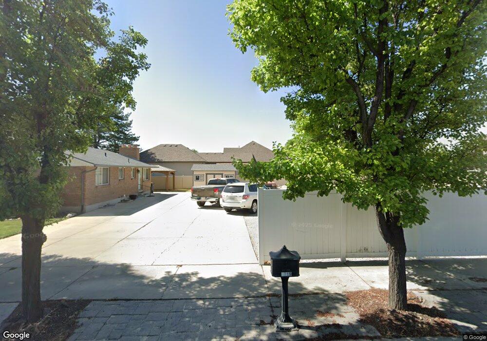 2735 W Lizzi Cove unit 202, South Jordan, UT 84095 - photo 1