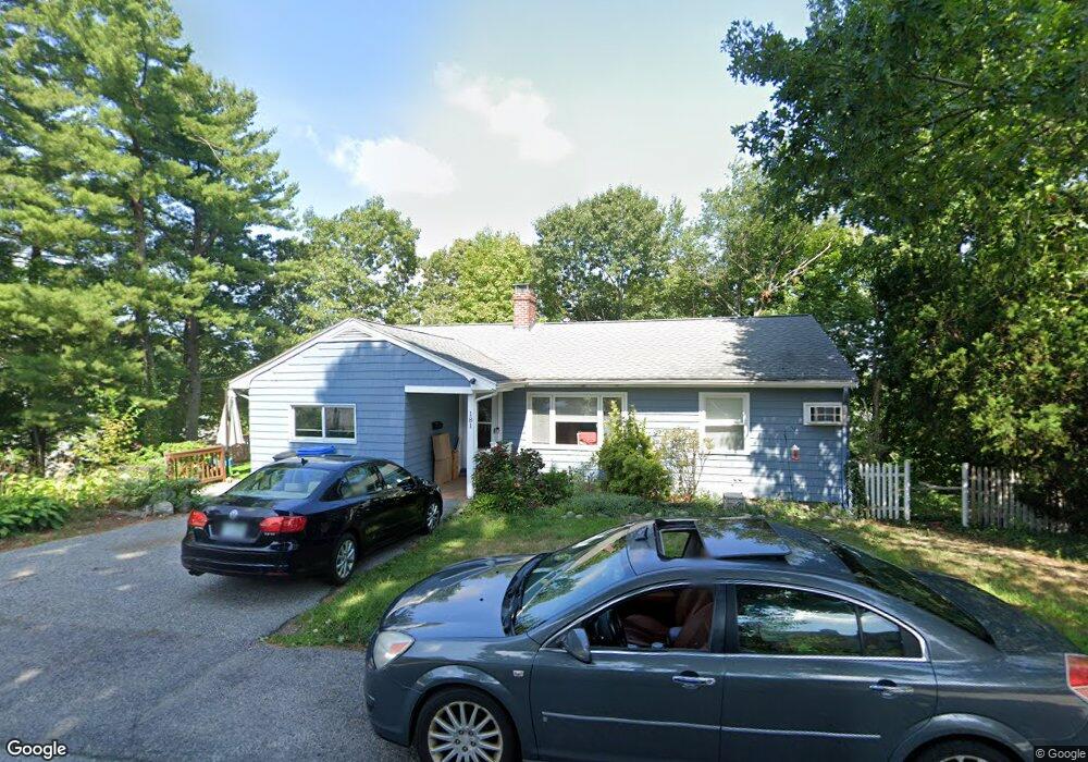 181 College Farm Rd, Waltham, MA 02451 - photo 1