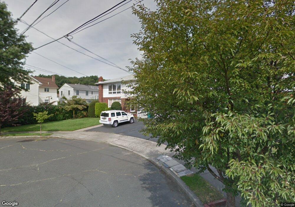 1 Sabo Ct unit 2, Elmwood Park, NJ 07407 - photo 1