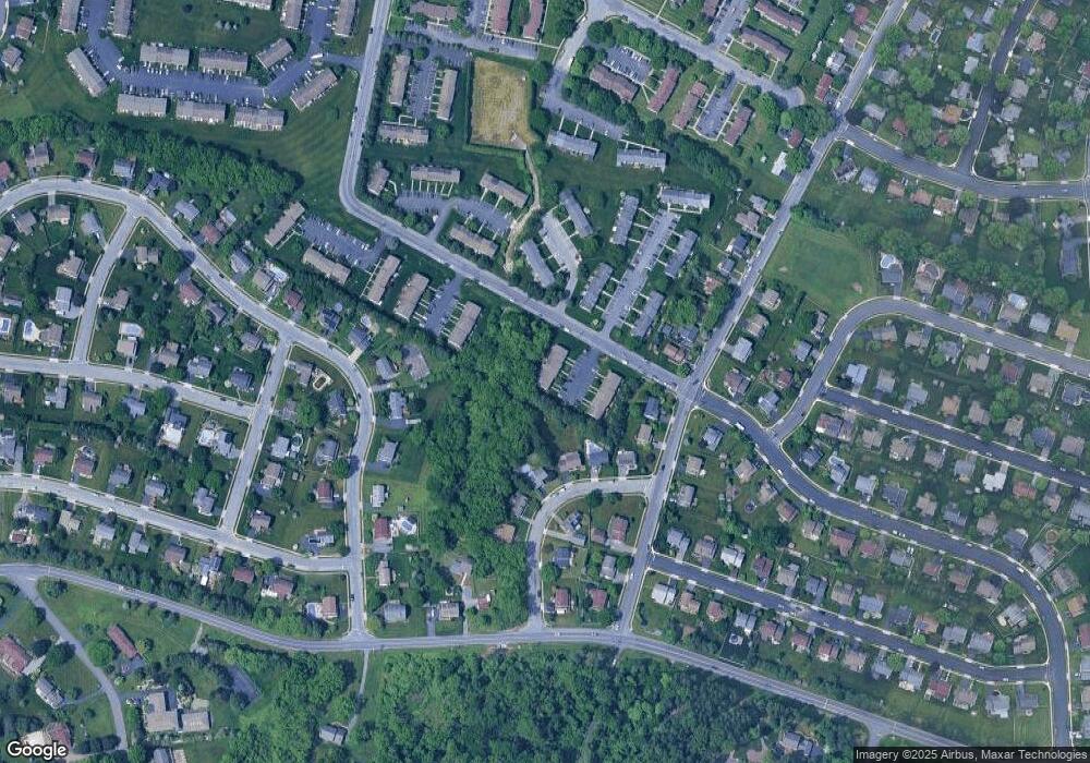 2800 Knoll Way, Reading, PA 19608 - photo 1