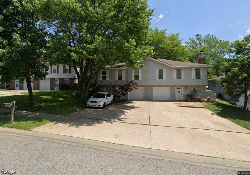 7521 Monrovia St, Shawnee, KS 66216 - photo 1