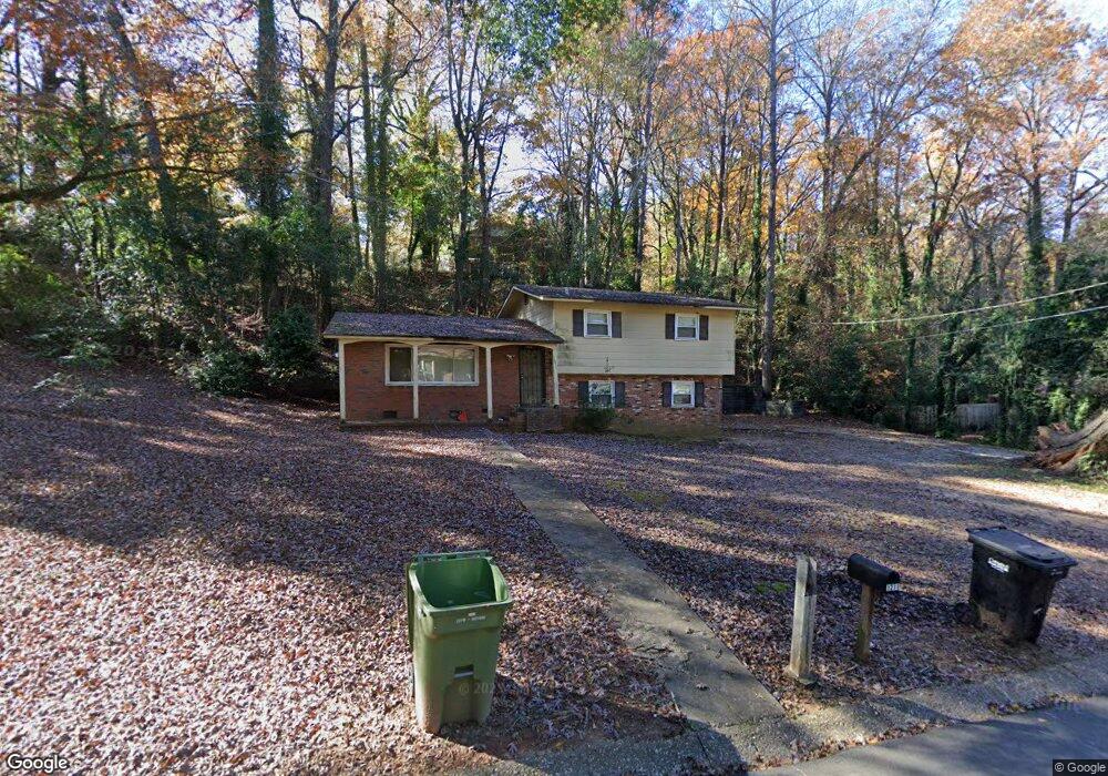 1211 Club House Rd, Columbus, GA 31903 - photo 1
