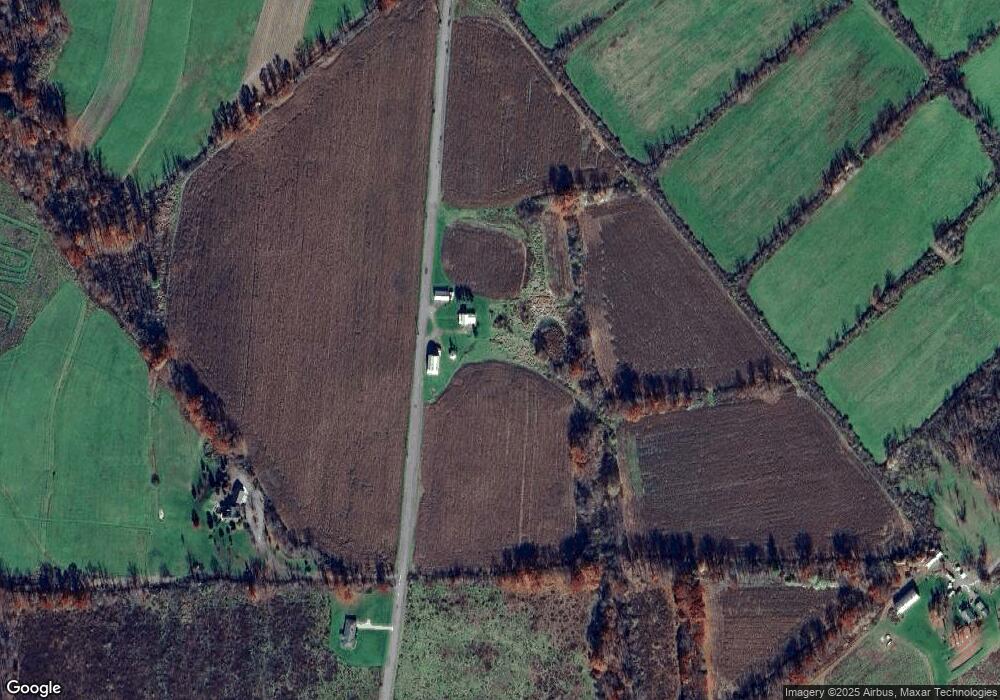 584 Post Hill Rd, Falls, PA 18615 - photo 1