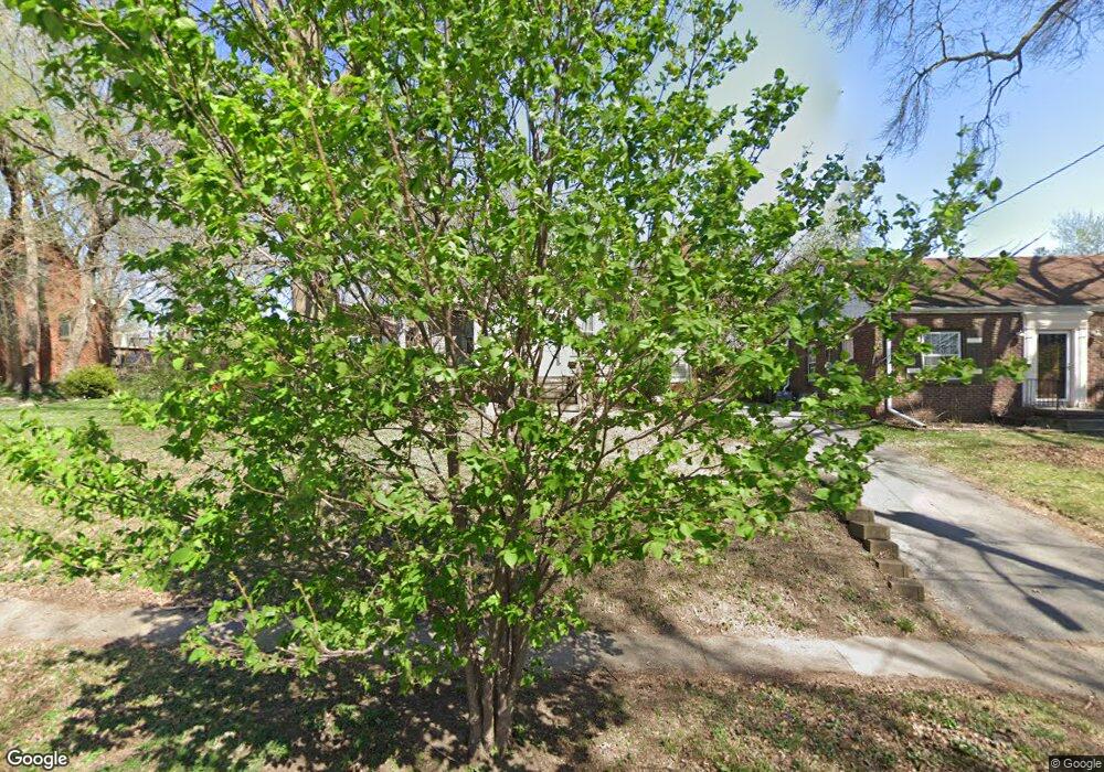 2117 39th St, Des Moines, IA 50310 - photo 1