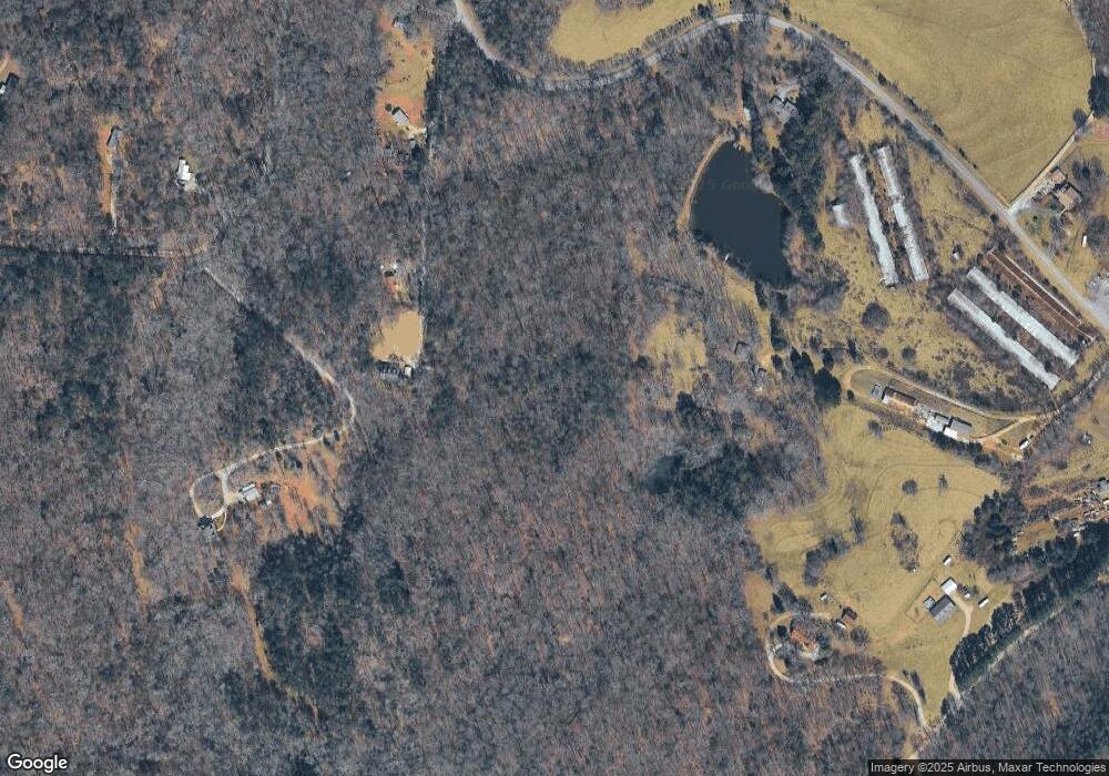 519 Twin River Rd, Demorest, GA 30535 - photo 1