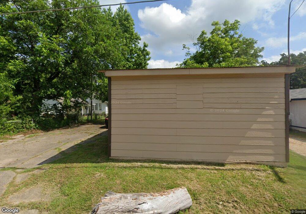 510 E Jefferson St, Hugo, OK 74743 - photo 1