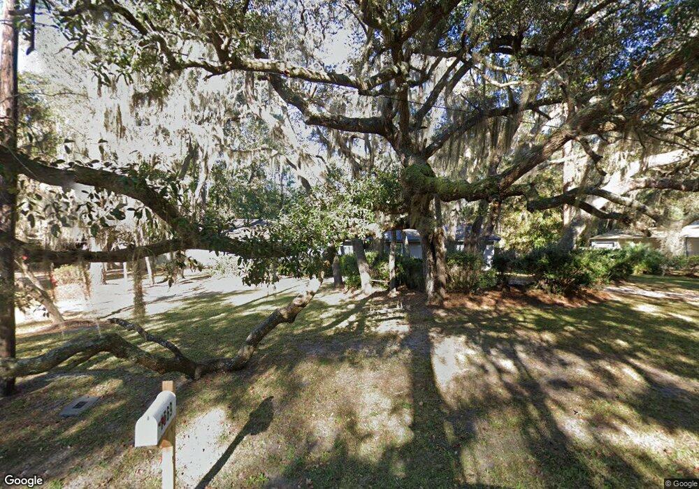 1572 Meadow Ln SE, Darien, GA 31305 - photo 1