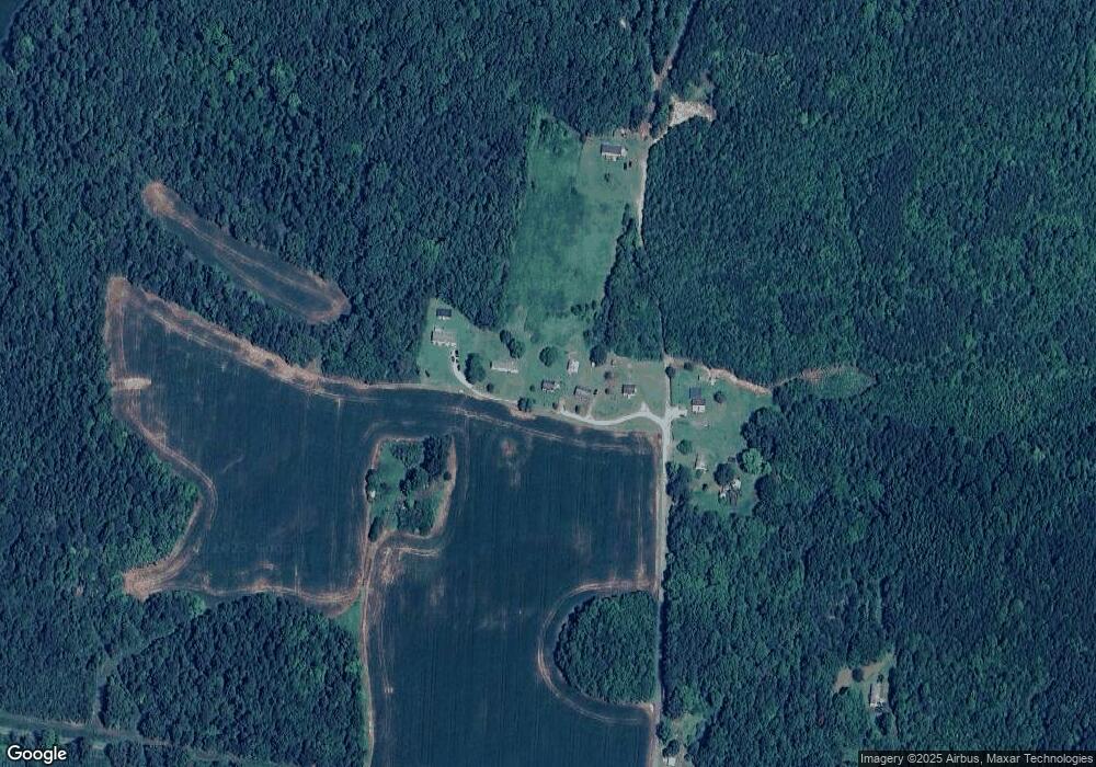 16115 Lodge Ct, Amelia Court House, VA 23002 - photo 1