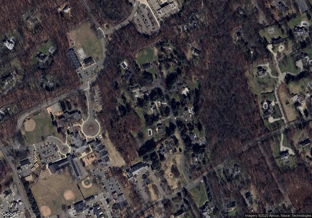 3 Hedgerow Common, Weston, CT 06883 - photo 1